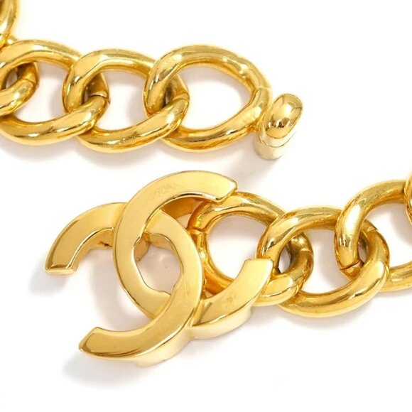 CHANEL CC Logos Turnlock Thick Chain Necklace 16" Gold Tone 96P Auth #791-36 - Picture 6 of 8